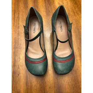 Miz Mooz leather heels